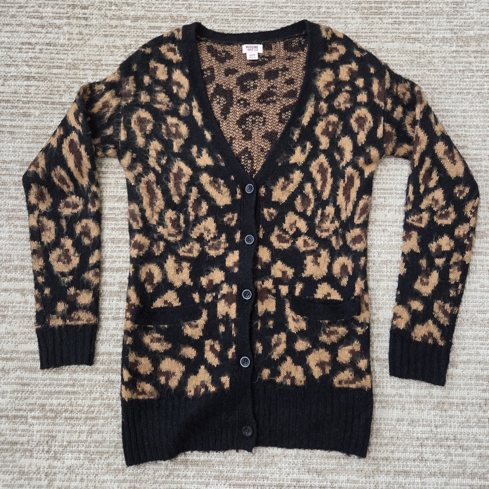 Leopard Print Cardigan With Buttons